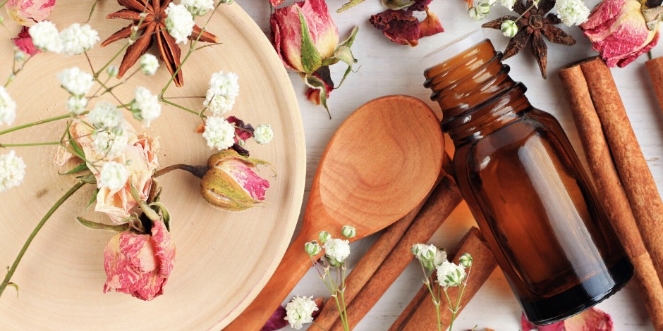 L'essentiel de l'aromathérapie : histoire & bienfaits - Le blog air&me
